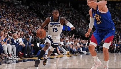 九游官方平台-火箭命悬一线自讨苦吃？23+4后卫逆袭称王，伊森+次轮签就能换他