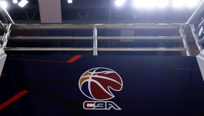 媒体人：跟NCAA比起来 CBA确实就是一个没有防守的联赛
