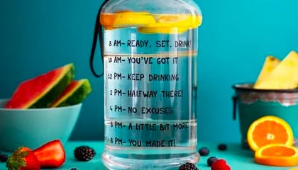 巴萨派出代表团登门拜访荷兰小将奈斯塔德劝说加盟|巴塞罗那|特温特|巴塞罗那竞技俱乐部|奥斯卡-塔瓦雷斯|阿杰伊_新浪体育_新浪新闻